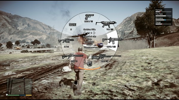 Review Grand Theft Auto V: Game Open-World Terbaik! 9 Tidak lagi harus berkutat bingung dengan senjata yang Anda miliki, sebuah user-interface berbentuk wheel kini dapat dipicu untuk membantu Anda memilih dengan cepat dan tepat.