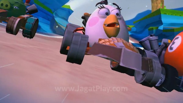 Angry Birds go gameplay (5)