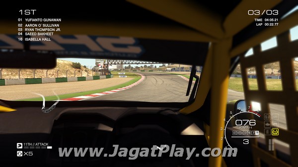 Cockpit View: detail rendah di dalam, detail tinggi di luar.