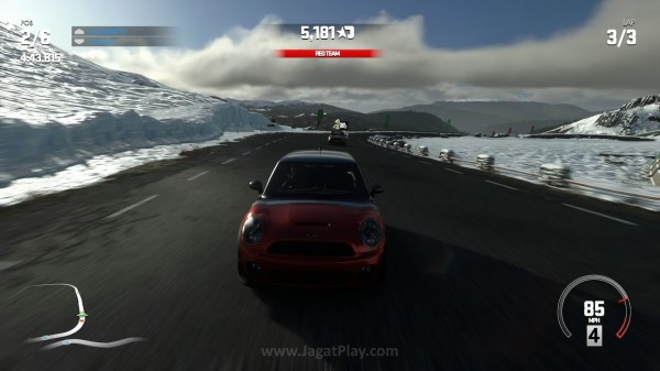 DRIVECLUB™_20141105230752