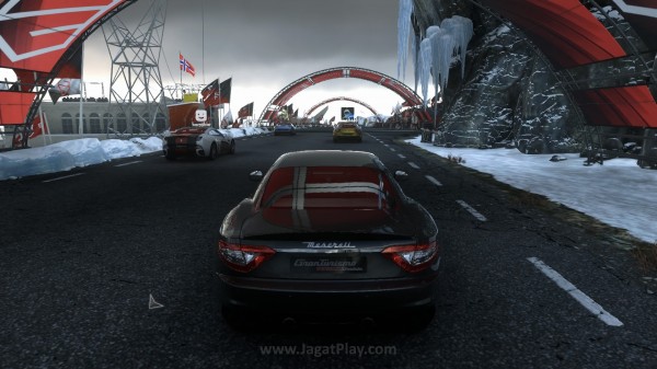 DRIVECLUB™_20141106002604