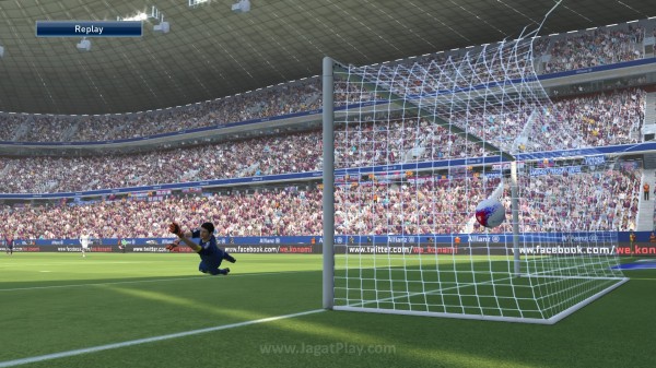 WORLD SOCCER Winning Eleven 2015_20141113085850