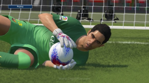 WORLD SOCCER Winning Eleven 2015_20141113090447