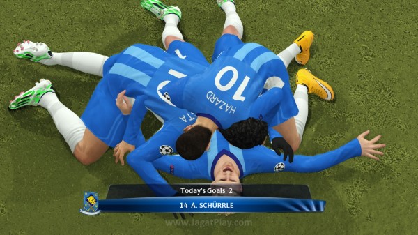 WORLD SOCCER Winning Eleven 2015_20141113102351