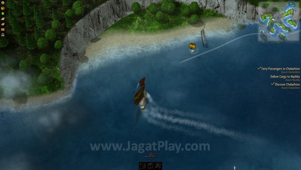 Anda dapat menemukan beragam benda dari kotak yang mengapung di lautan