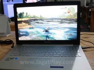 Playtest Notebook ASUS N501J 1