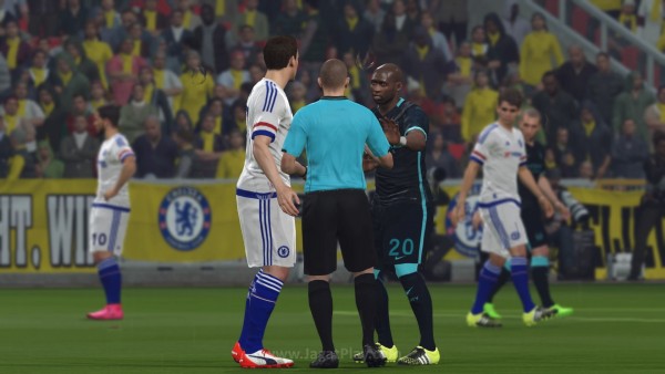 Akhirnya Chelsea dan Man City tidak tampil dengan jersey yang ngaco!