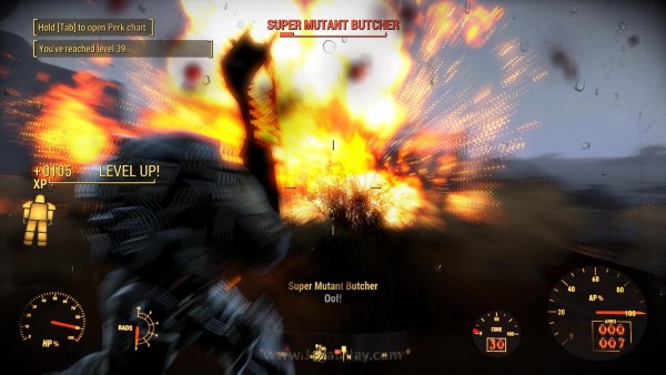 Review Fallout 4: Tak Sefantastis yang Dibayangkan! 10 Power Armor memberikan ekstra pertahanan damage dan tentu saja, kapasitas barang bawaan lebih banyak. Namun tak bisa digunakan terus-menerus, ia mengandalkan Fusion Core sebagai bahan bakar.