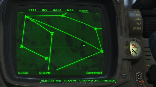 Review Fallout 4: Tak Sefantastis yang Dibayangkan! 4 Jika Anda punya perk Local Leader dari baris Charisma, Anda bisa membangun Supply Line. Ini akan membuat semua Settlements berbagi resource makanan, minuman, dan material.