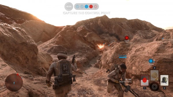 Review Star Wars Battlefront: Konten Tak Sepadan Harga! 8 Menikmati game ini dari kacamata third person shooter punya keuntungan strategis lebih baik. Anda menjadi lebih waspada dengan apa yang terjadi di sekitar, dengan kemampuan untuk menghindari serangan musuh yang lebih efektif.
