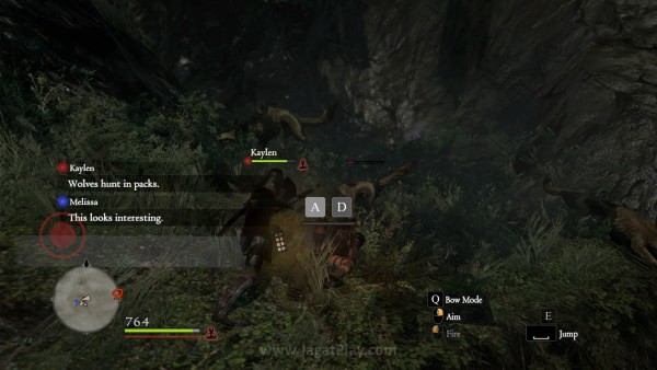 Beberapa jenis musuh dapat menangkap Anda dan menghentikan gerakan sampai berhasil dibebaskan