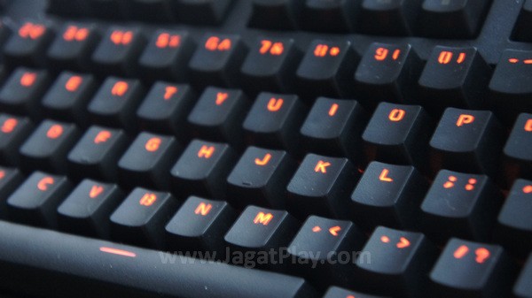 Review SteelSeries Apex M260: Menjual Fungsi dan Ketahanan! 1 Terbatas di begitu banyak aspek, apa yang membuat produk ini menarik? Harga dan ketahanan!