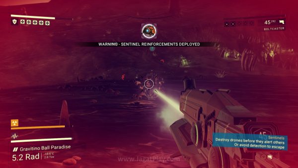 Saat mendarat di planet, ancaman muncul dari binatang buas dan Sentinels - ras robot yang menjaga semesta.