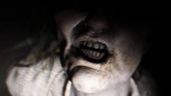 Resident Evil 7 Rilis Trailer Gameplay Baru - “Lantern” 2 re7 lantern7 600x338 1