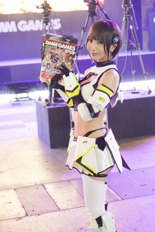 jagatplay-tgs-2016-booth-babes-12