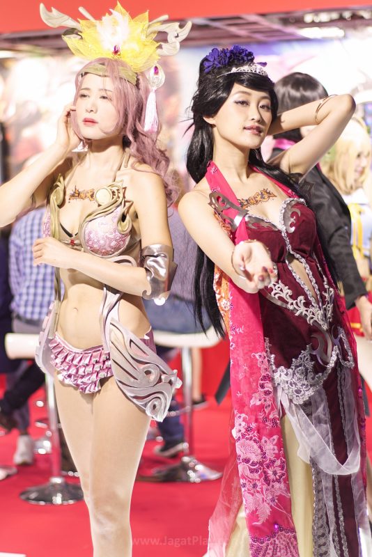 jagatplay-tgs-2016-booth-babes-24