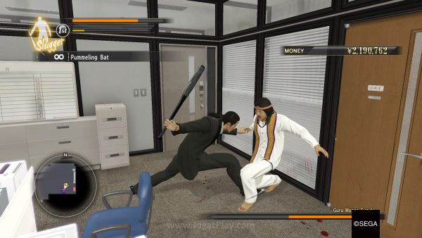 Review Yakuza 0: Serius Tapi Santai! 4 Membebaskan seorang anak dari sekte agama super sesat dengan begitu banyak bahasa aneh.