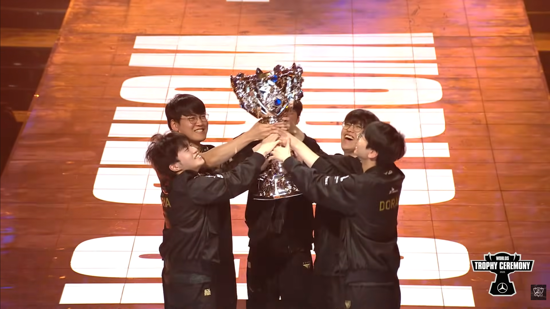 T1 Raih Juara League of Legends Worlds 2025 Lewat Final Epik Lawan KT Rolster 1 league of legends worlds 2025