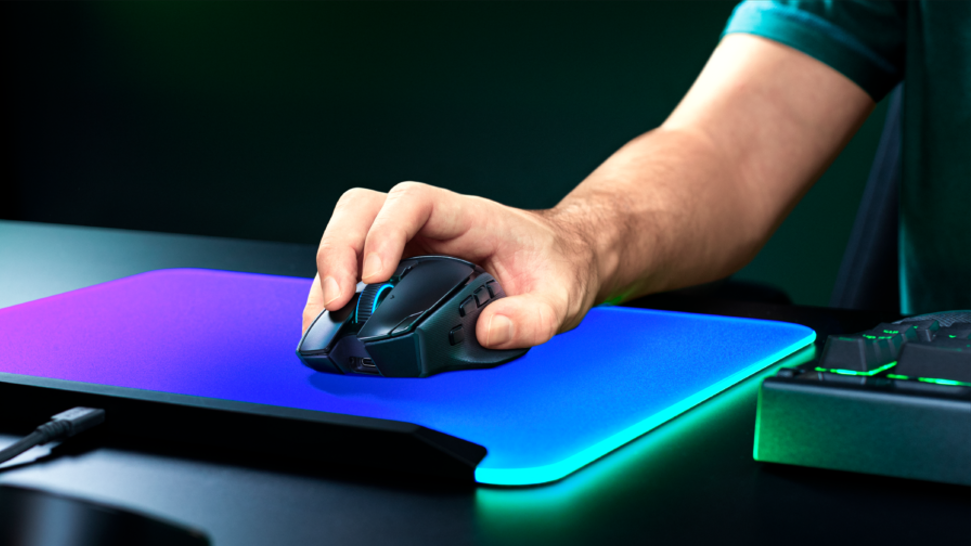 Razer Kembali Hadirkan Lini Mouse Gaming Ikoniknya via Basilisk V4 2 razer