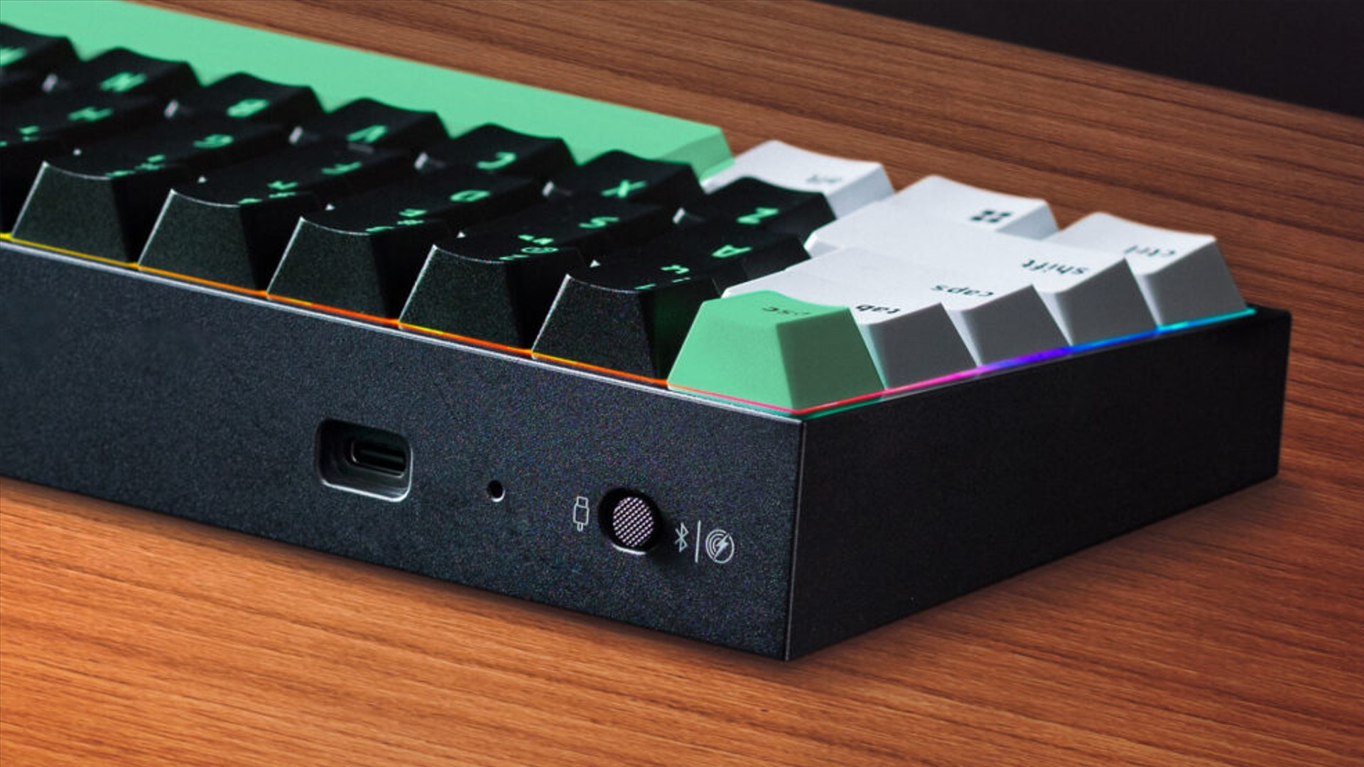 Razer Hadirkan Reclusa Mini 65%, Keyboard Ringkas Dengan Magnetic Switch 3 razer
